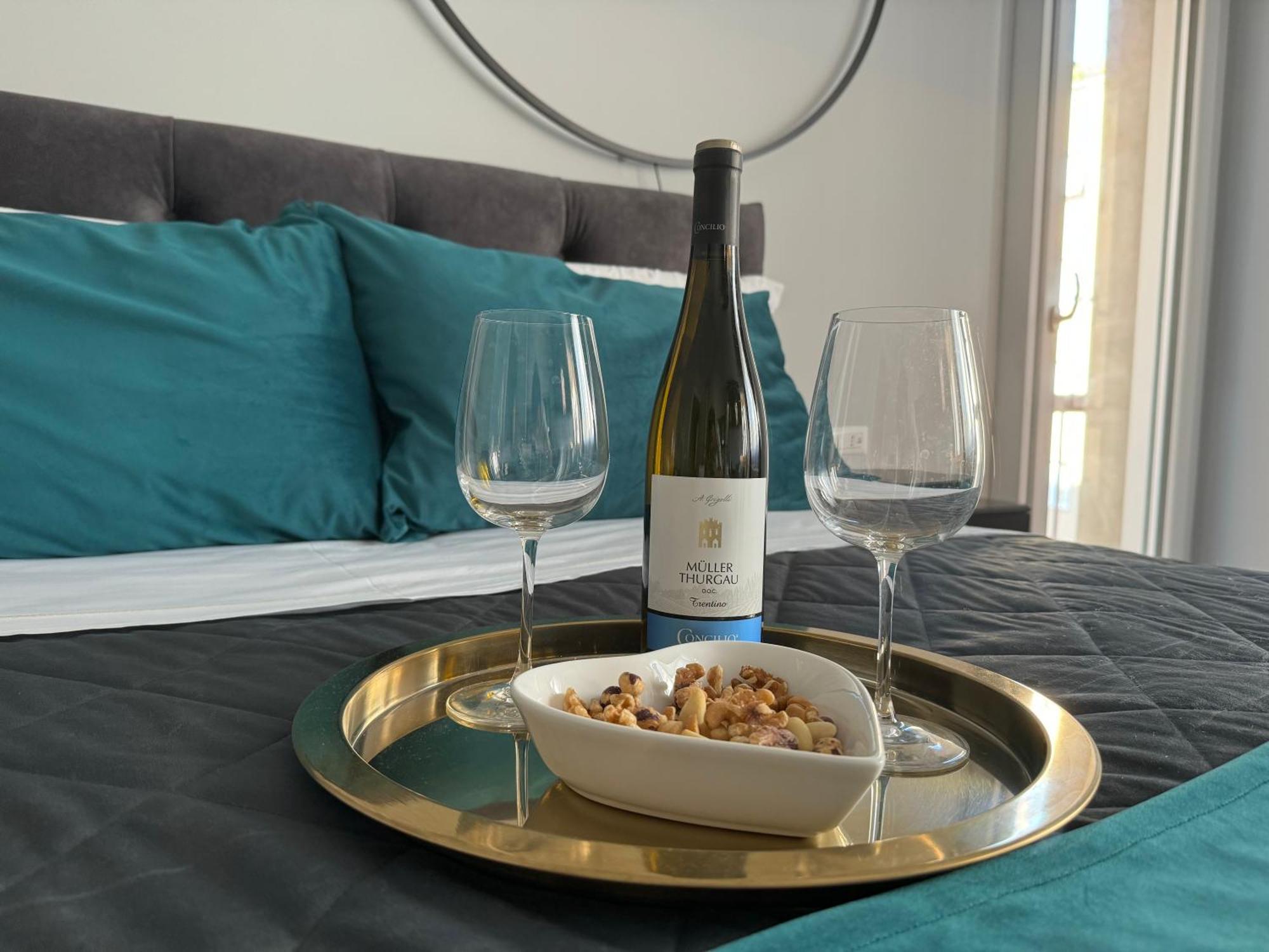 Meg Glamour Suite Milano Vicino I Navigli Bagian luar foto